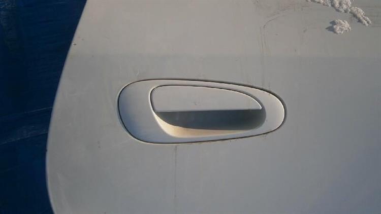 Дверь Хонда Стрим в Армавире 10034