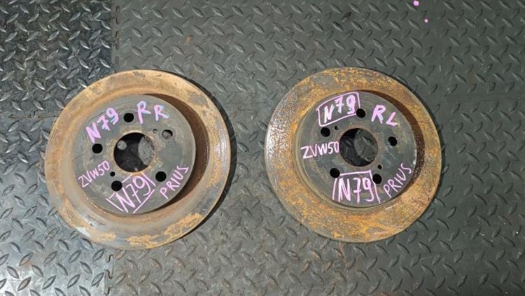 Тормозной диск Тойота Приус в Армавире 107938