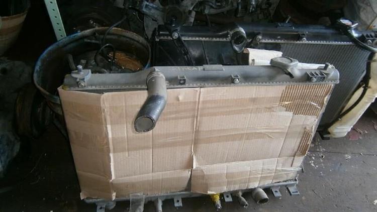 Радиатор основной Хонда Стрим в Армавире 11960