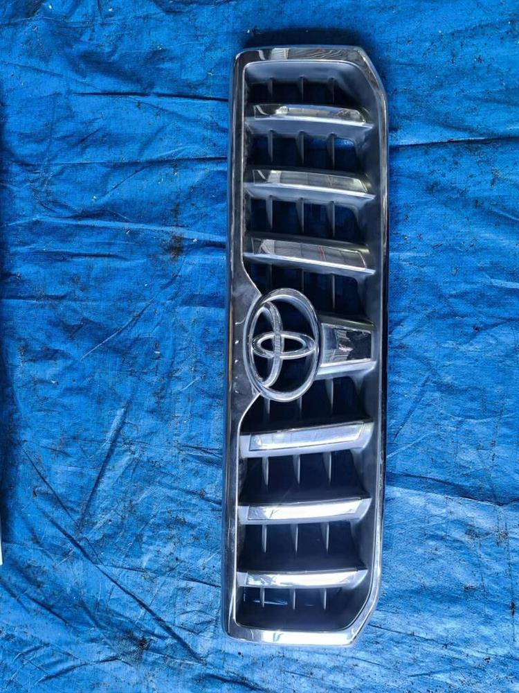 Решетка радиатора Тойота Ленд Крузер Прадо в Армавире 227691
