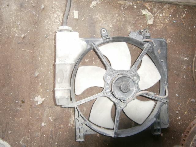 Диффузор радиатора Хонда Фит в Армавире 24028