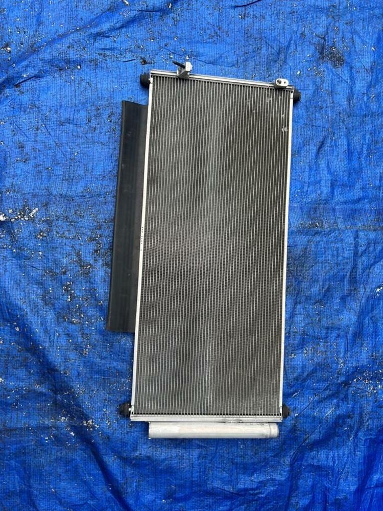 Радиатор кондиционера Хонда Фит в Армавире 240675
