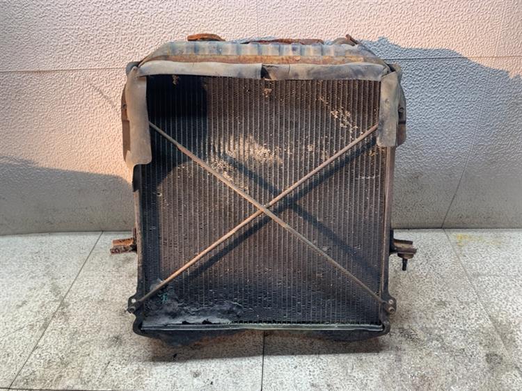 Радиатор основной Исузу Эльф в Армавире 373356