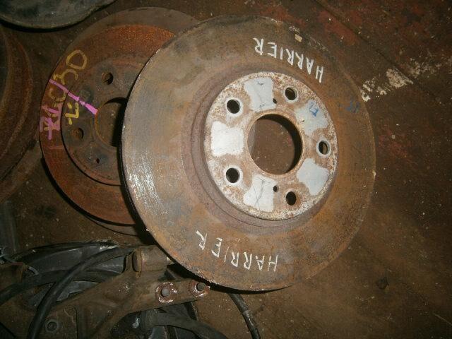 Тормозной диск Тойота Харриер в Армавире 47213