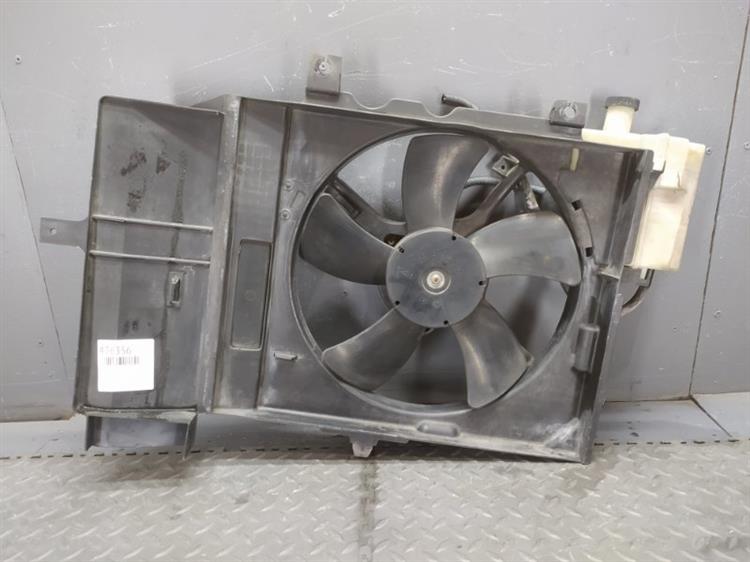 Вентилятор радиатора Nissan Cube