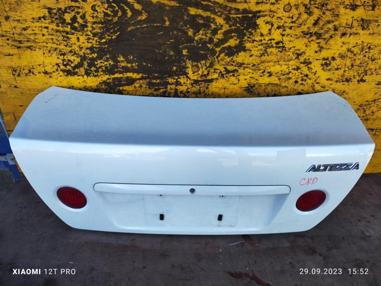 Крышка багажника Тойота Алтеза в Армавире 651581