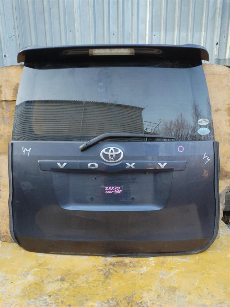 Дверь 5-я Toyota Voxy