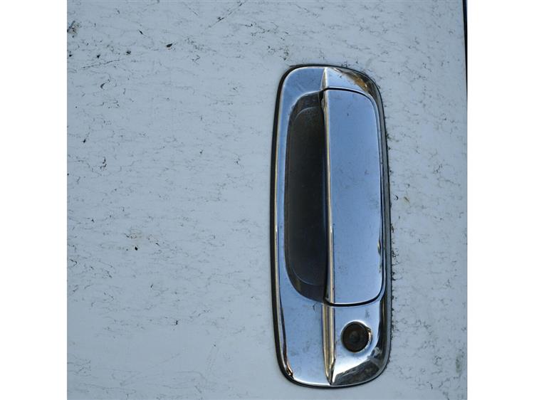 Дверь Тойота Краун в Армавире 94144